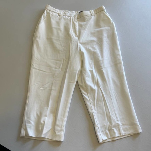 INVESTMENTS white cropped pants capri 16 - Picture 1 of 7